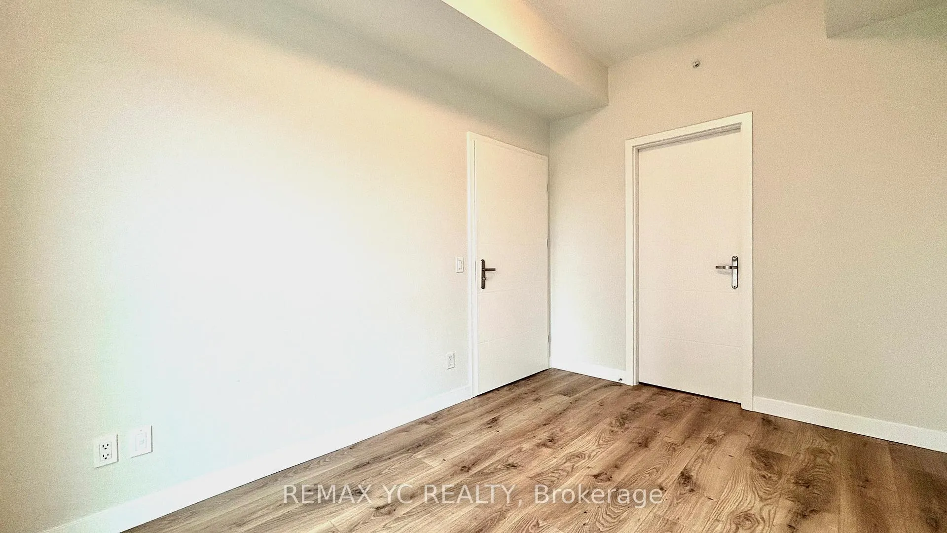 Photo 11 of Unit 405, 60 Frederick Street, Kitchener, City Commercial Core — HOMEH