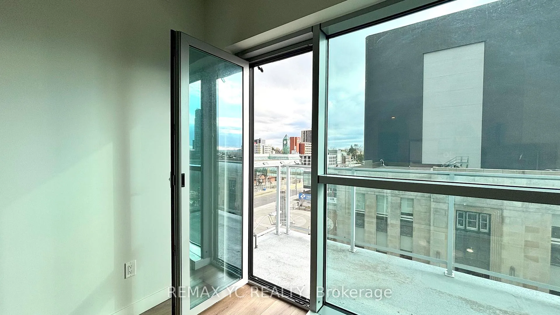 Photo 23 of Unit 405, 60 Frederick Street, Kitchener, City Commercial Core — HOMEH