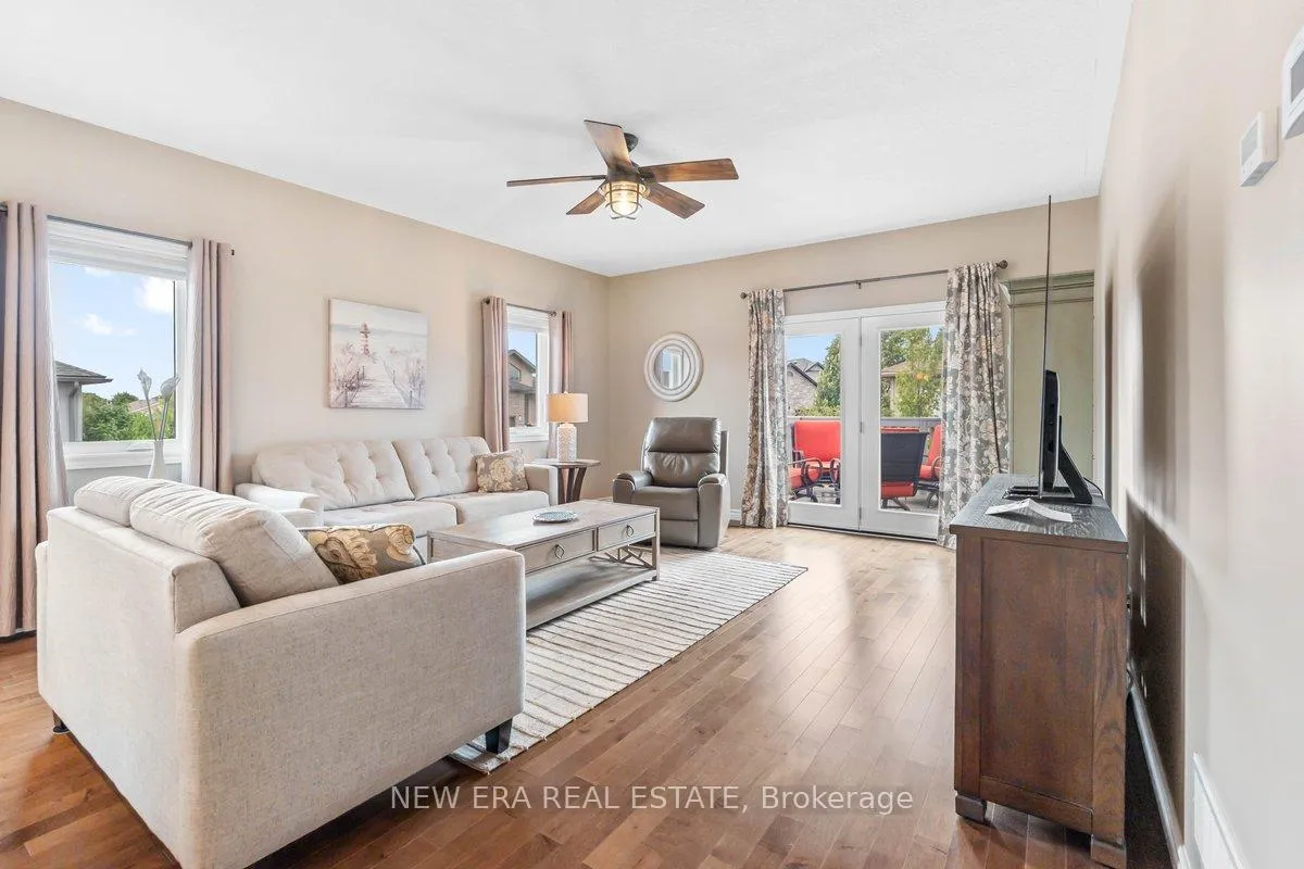 Photo 10 of 17 Dorchester Drive, Prince Edward County, Wellington Ward — HOMEH