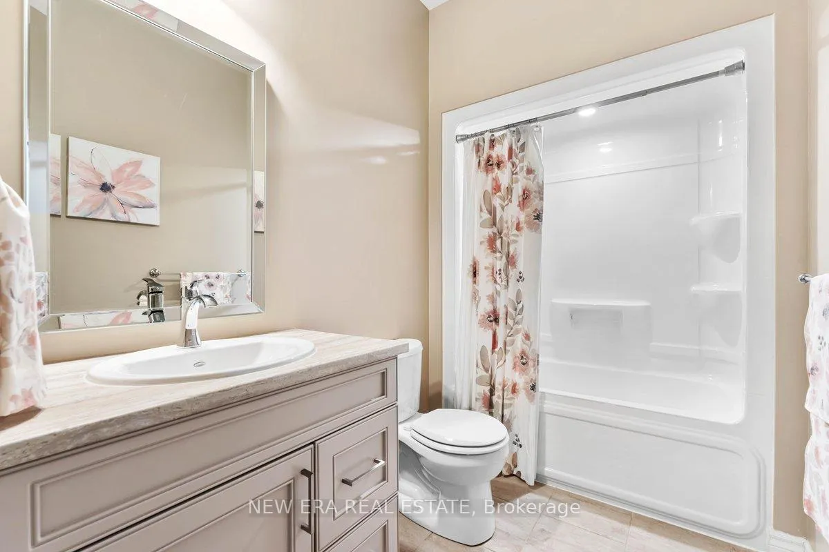 Photo 21 of 17 Dorchester Drive, Prince Edward County, Wellington Ward — HOMEH