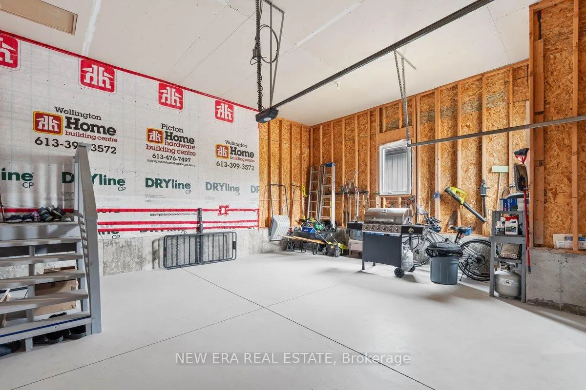 Photo 27 of 17 Dorchester Drive, Prince Edward County, Wellington Ward — HOMEH