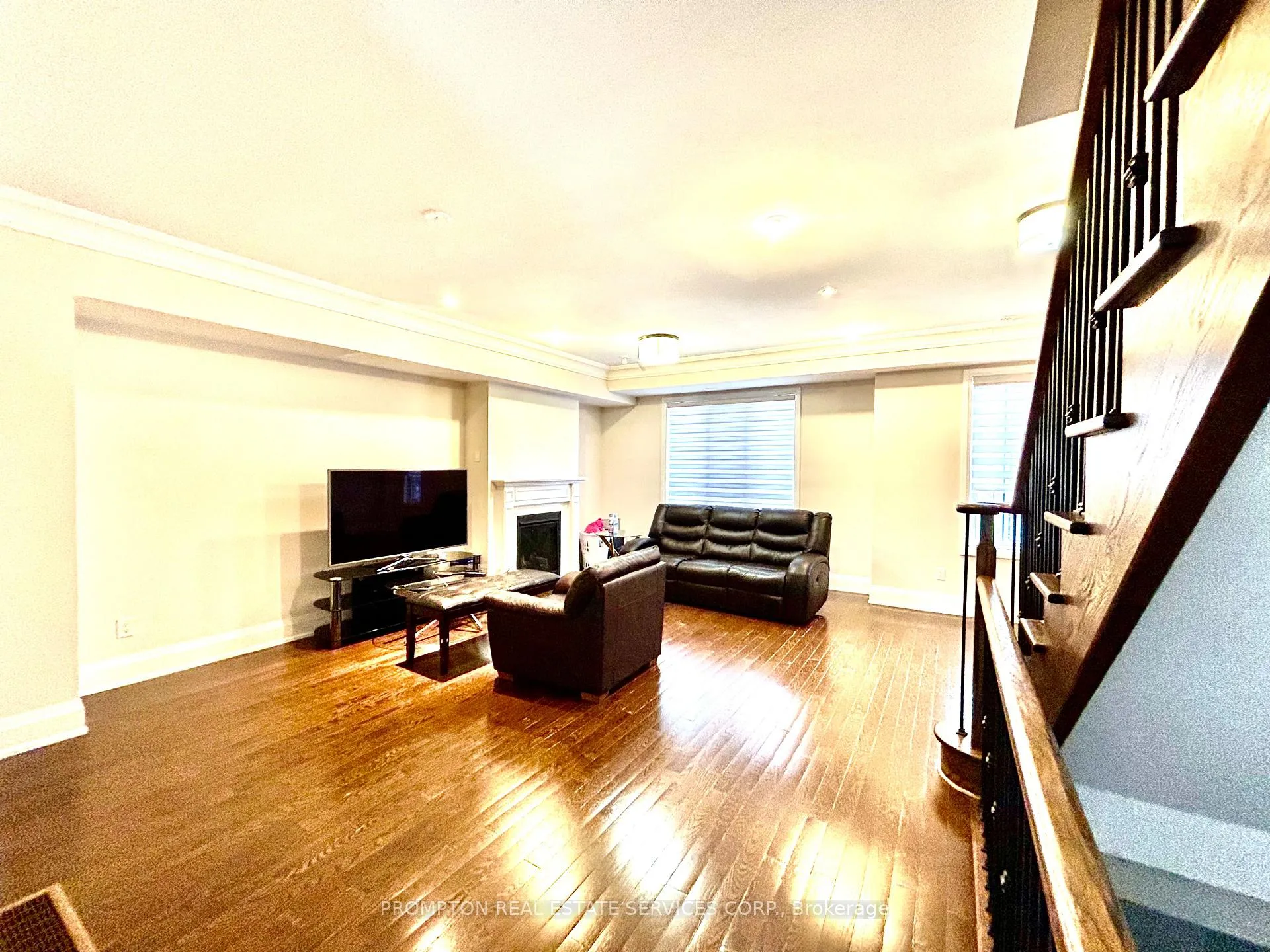 Photo 8 of 6 Mildred Temple Way, Markham, Unionville — HOMEH