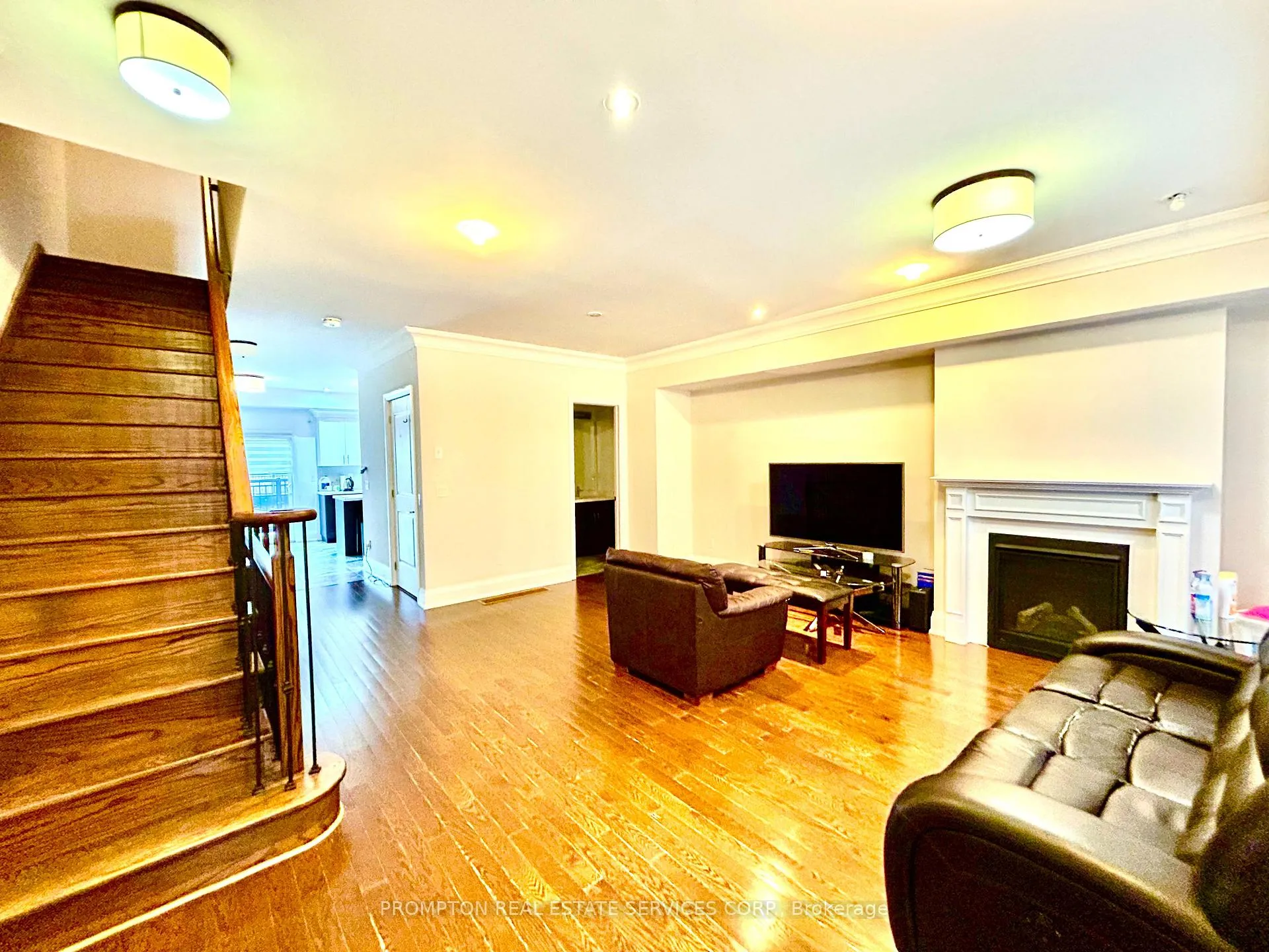 Photo 9 of 6 Mildred Temple Way, Markham, Unionville — HOMEH