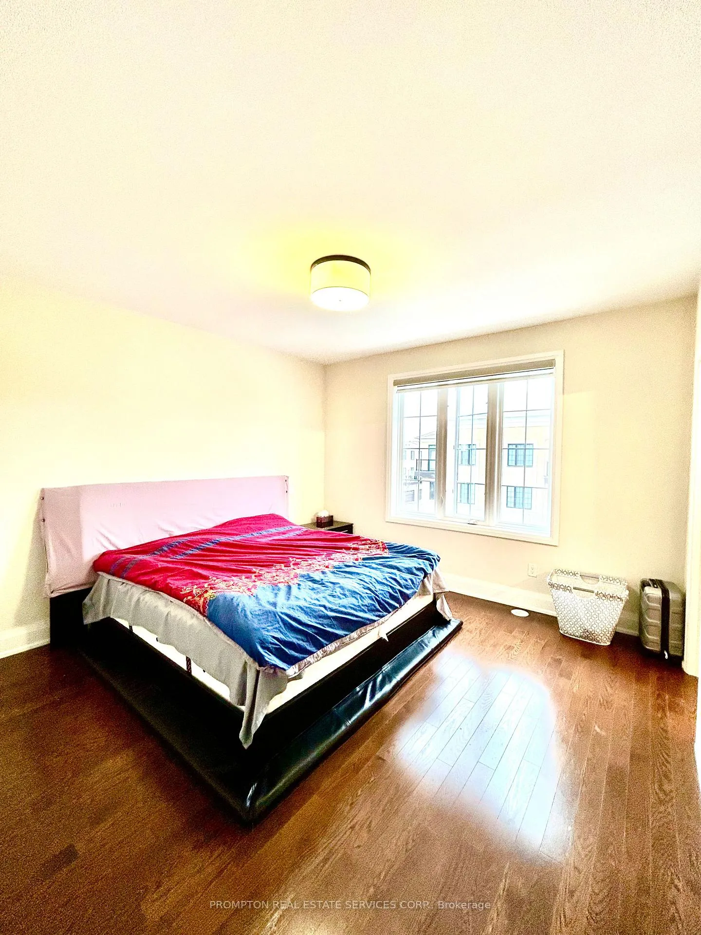 Photo 11 of 6 Mildred Temple Way, Markham, Unionville — HOMEH