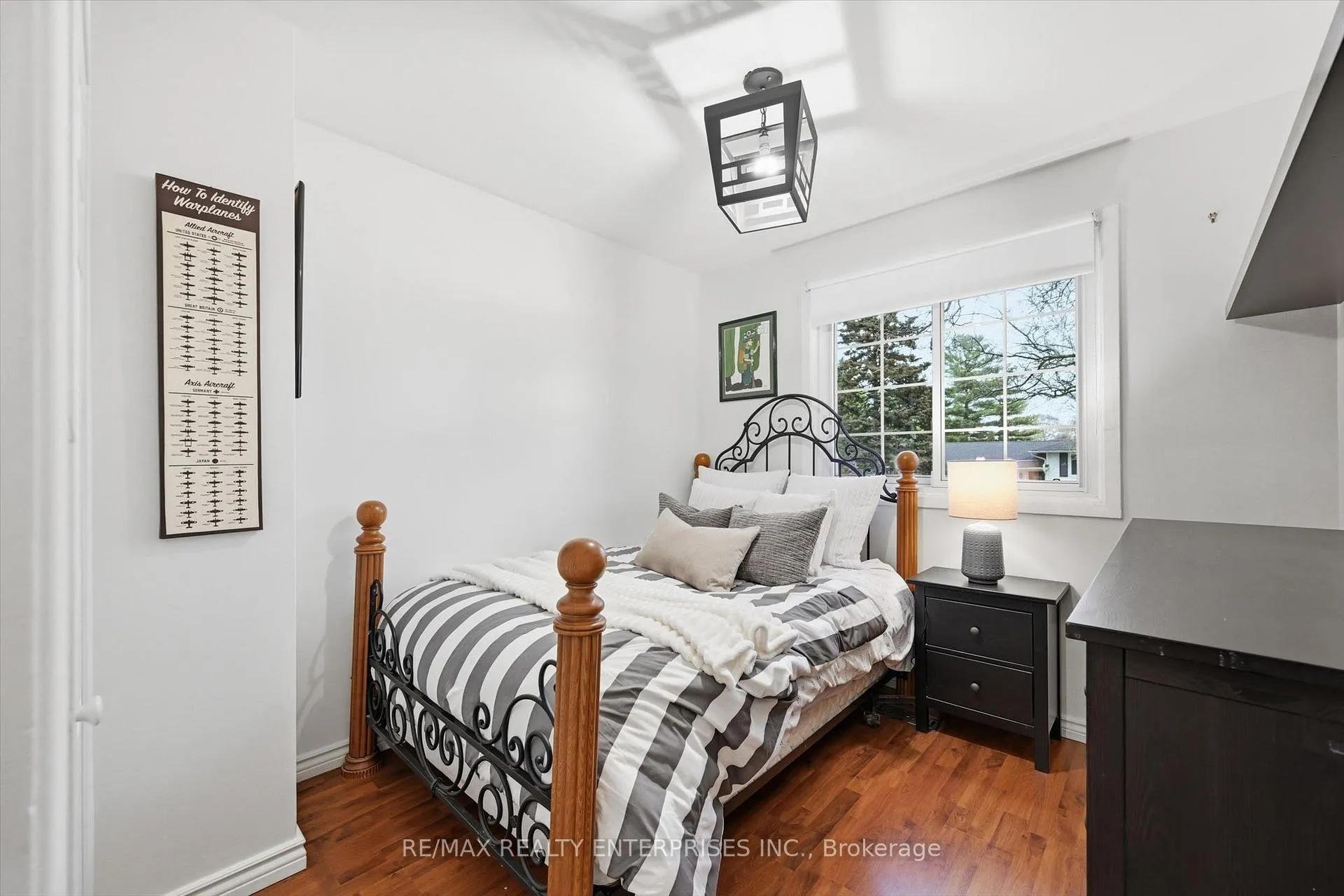 Photo 14 of 5187 Carousel Court, Burlington, Appleby — HOMEH