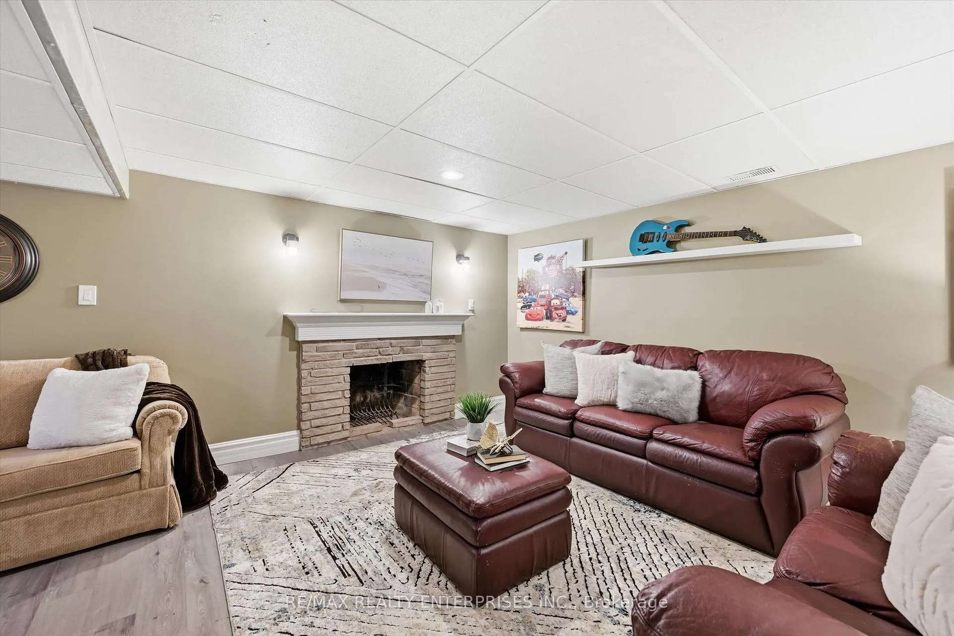 Photo 18 of 5187 Carousel Court, Burlington, Appleby — HOMEH
