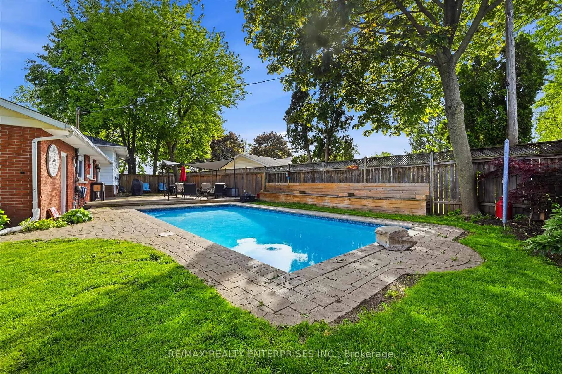 Photo 25 of 5187 Carousel Court, Burlington, Appleby — HOMEH