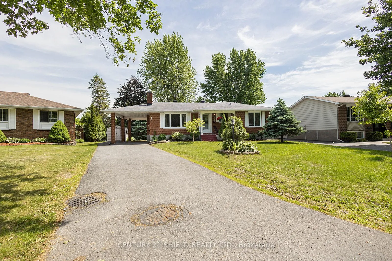 Photo 1 of 66 Valecrest Drive, Cornwall — HOMEH