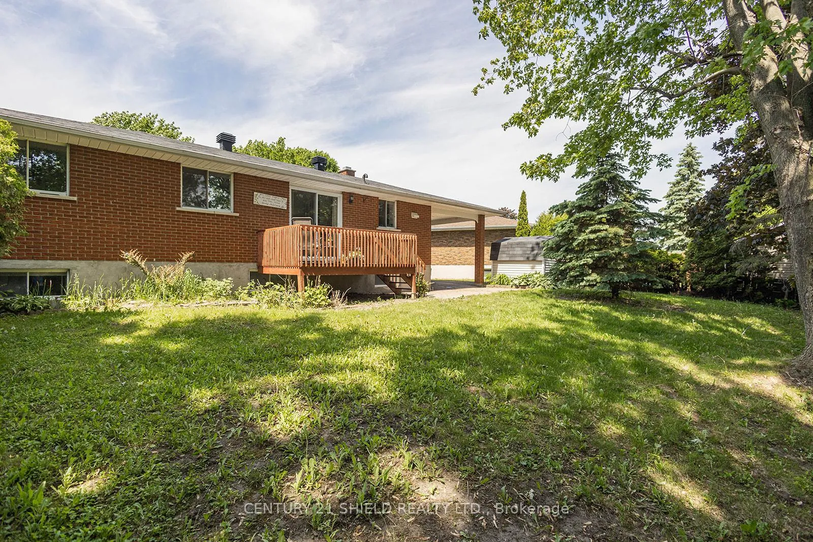 Photo 4 of 66 Valecrest Drive, Cornwall — HOMEH