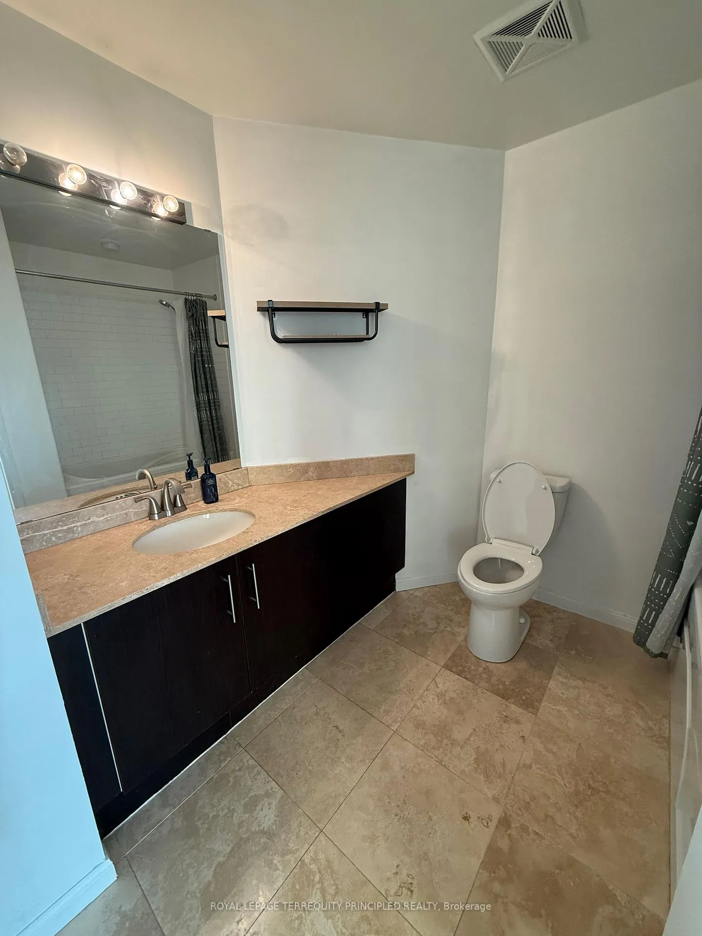 Photo 11 of Unit 1403, 15 Windermere Avenue, Toronto, High Park-Swansea — HOMEH