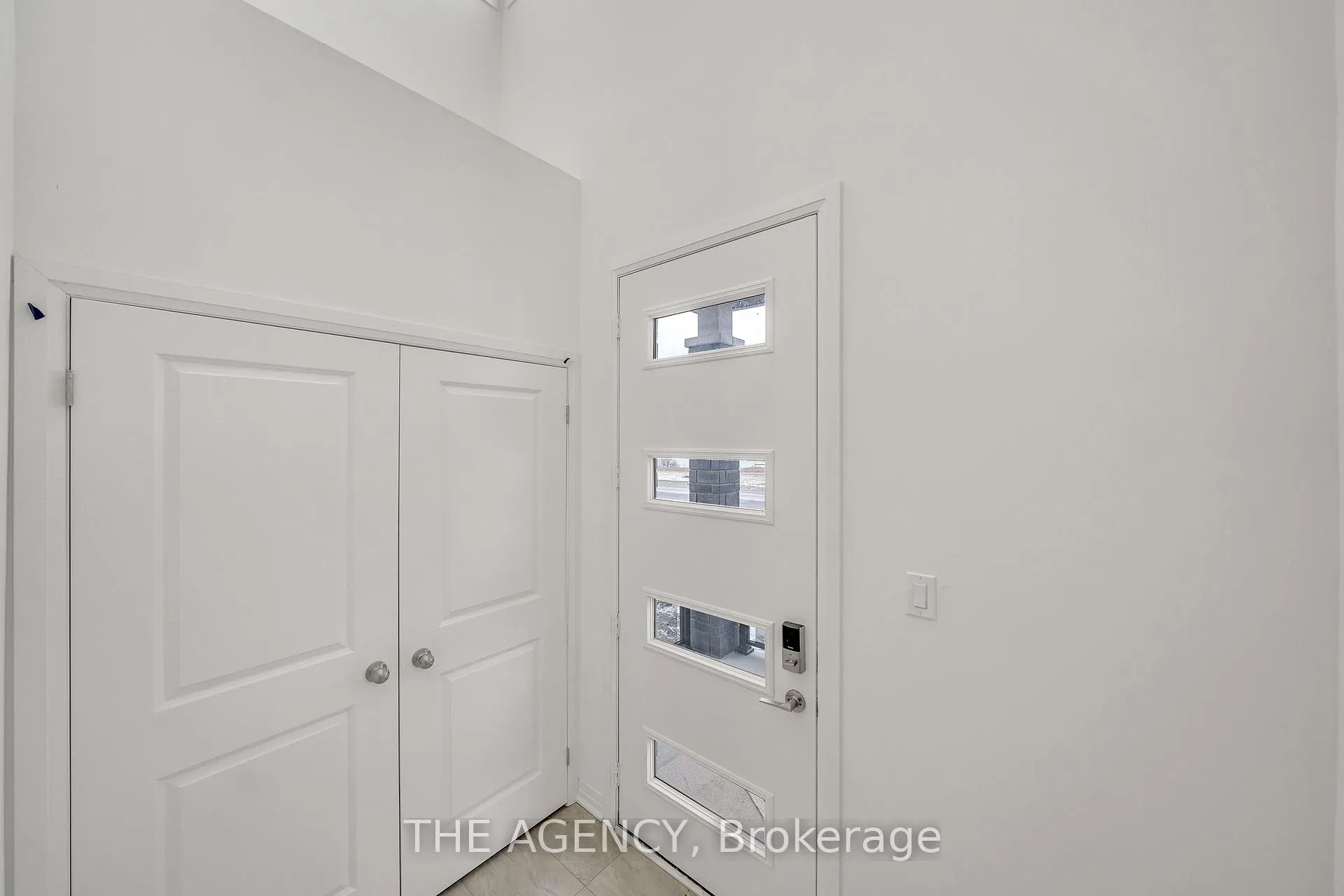Photo 7 of 275 Port Darlington Road, Clarington, Bowmanville — HOMEH
