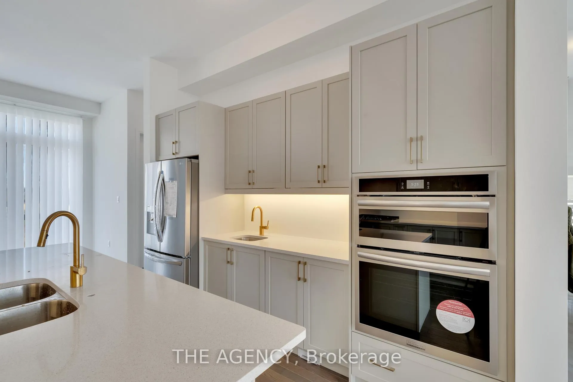 Photo 15 of 275 Port Darlington Road, Clarington, Bowmanville — HOMEH