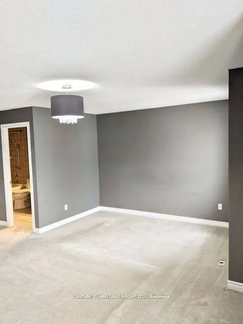 Photo 10 of Unit 81, 151 Townsgate Drive, Vaughan, Crestwood-Springfarm-Yorkhill — HOMEH