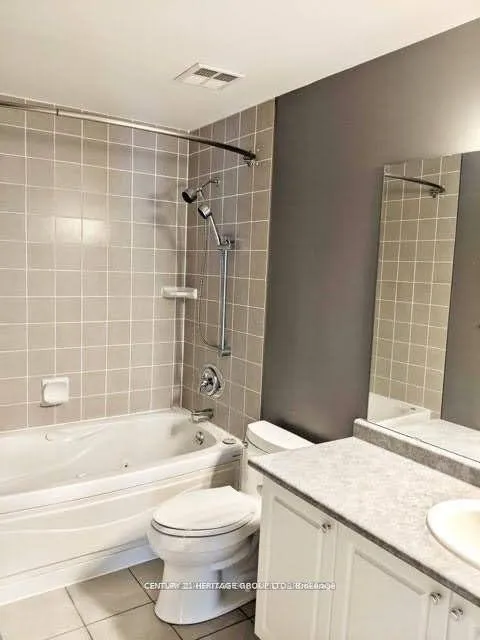 Photo 12 of Unit 81, 151 Townsgate Drive, Vaughan, Crestwood-Springfarm-Yorkhill — HOMEH