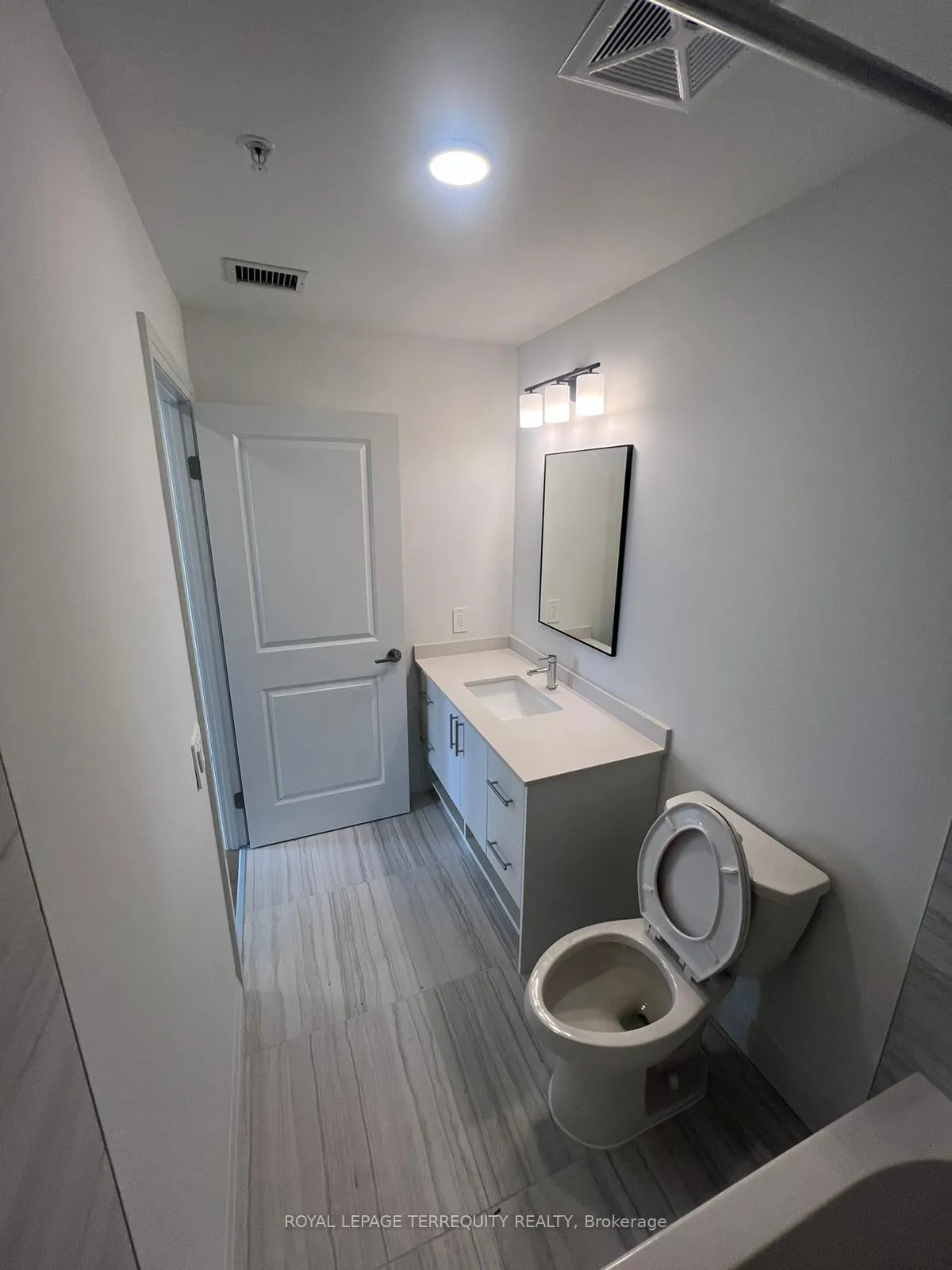 Photo 21 of Unit 501, 1333 Weber Street E, Kitchener, Stanley Park — HOMEH