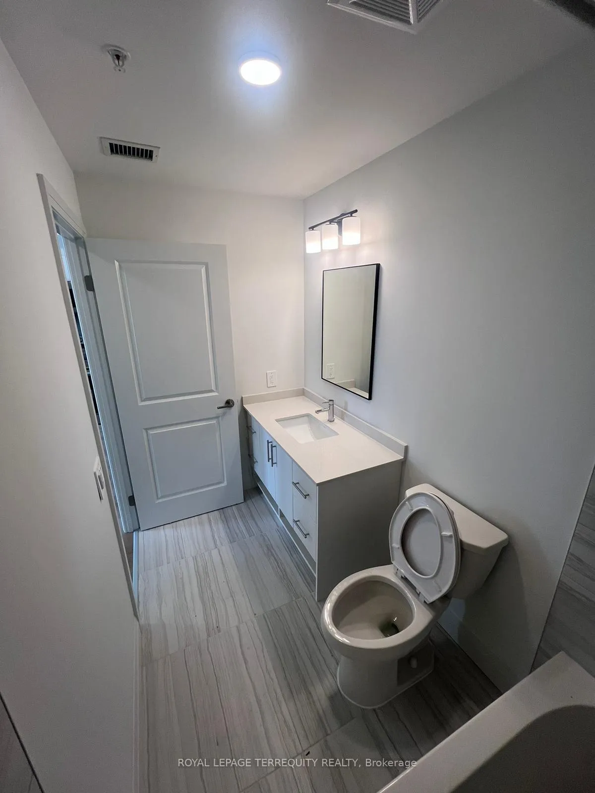 Photo 22 of Unit 501, 1333 Weber Street E, Kitchener, Stanley Park — HOMEH