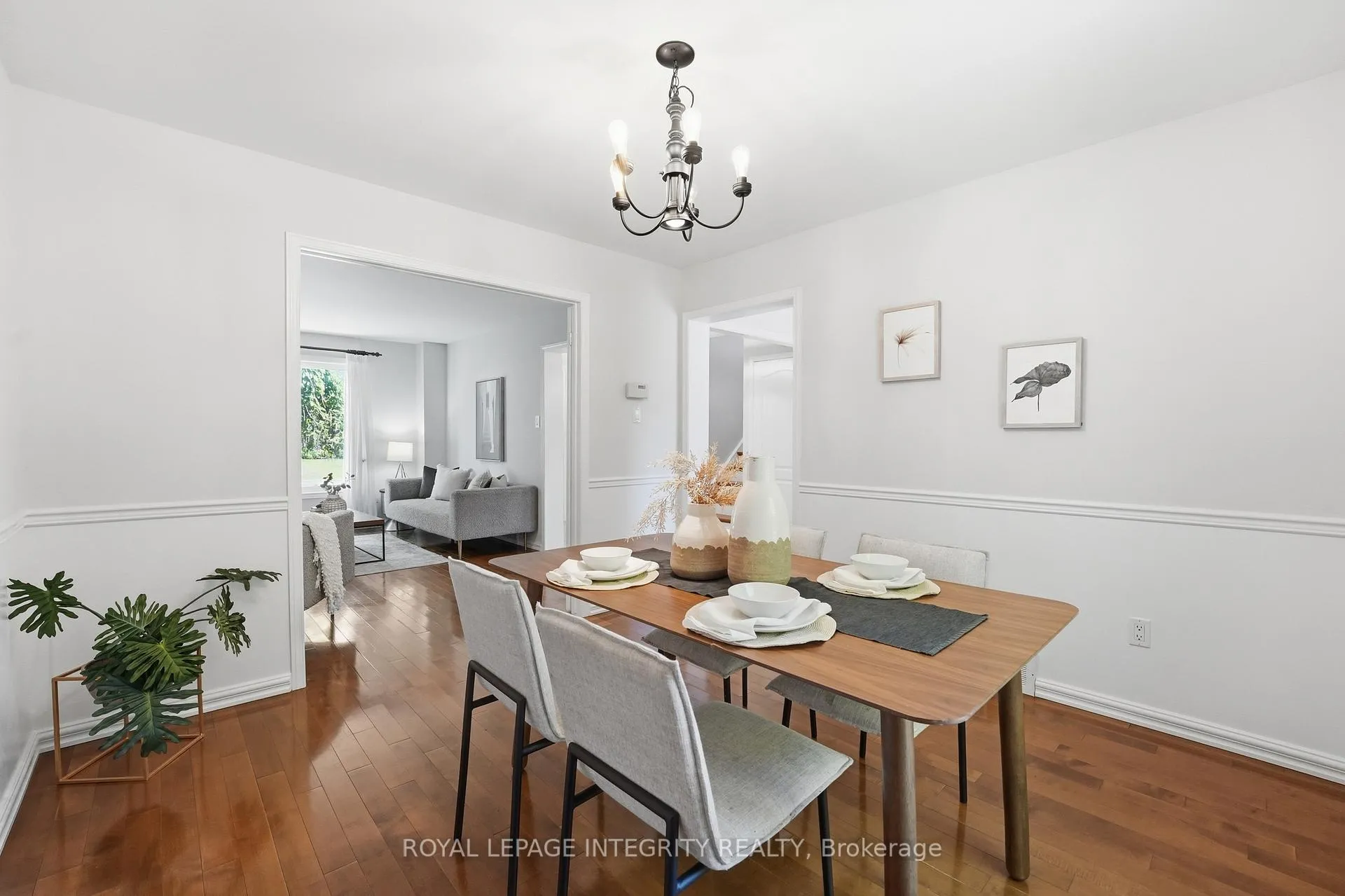 Photo 11 of 38 Victor Street, Ottawa, Stittsville (Central) — HOMEH