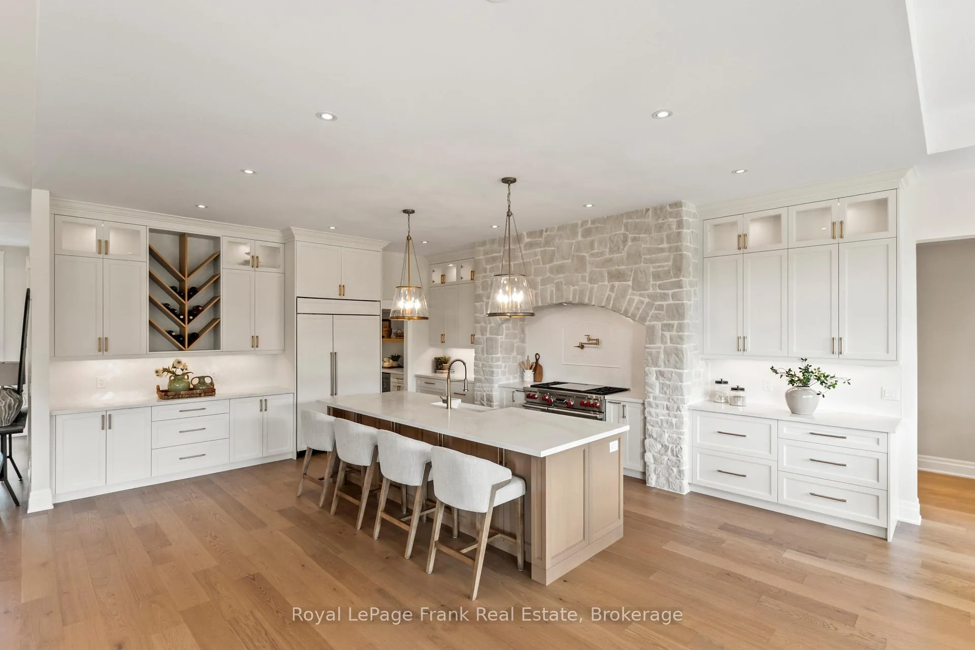 Photo 10 of 57 Bradley Boulevard, Clarington, Rural Clarington — HOMEH