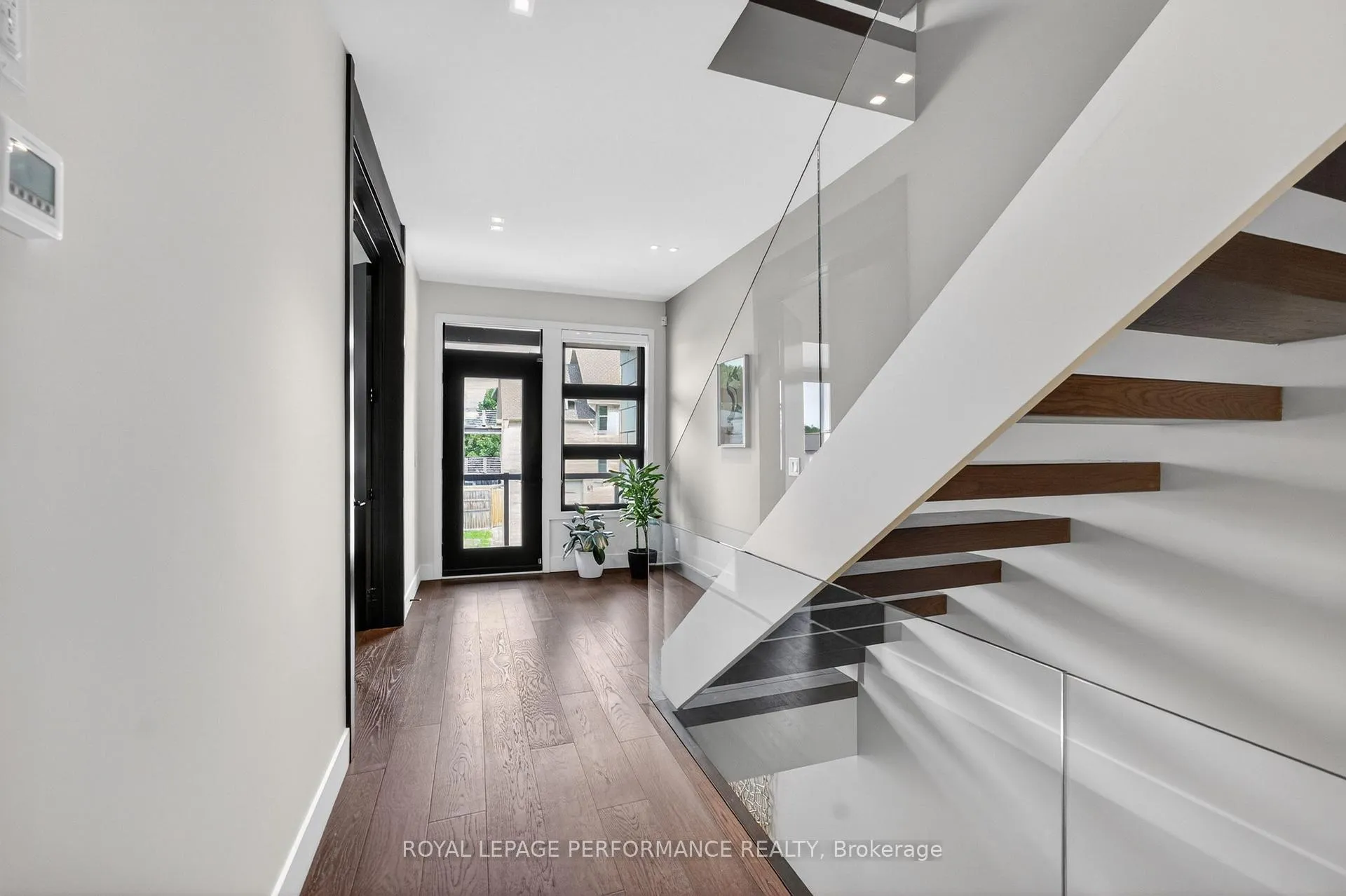 Photo 19 of 248 Atlantis Avenue, Ottawa, Westboro West — HOMEH