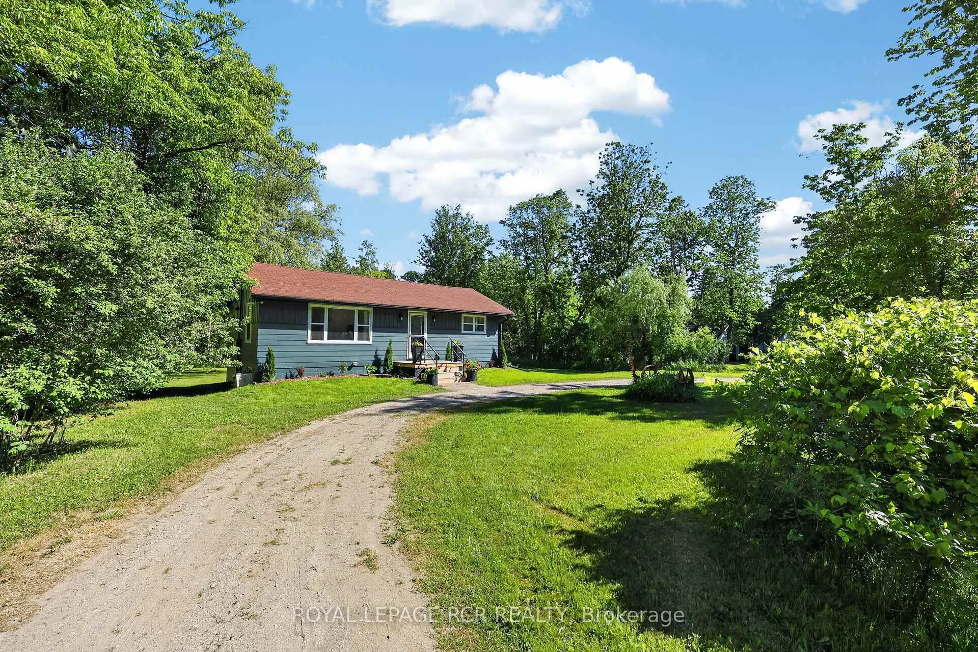 Photo 2 of 308451 Hockley Road, Mono, Rural Mono — HOMEH