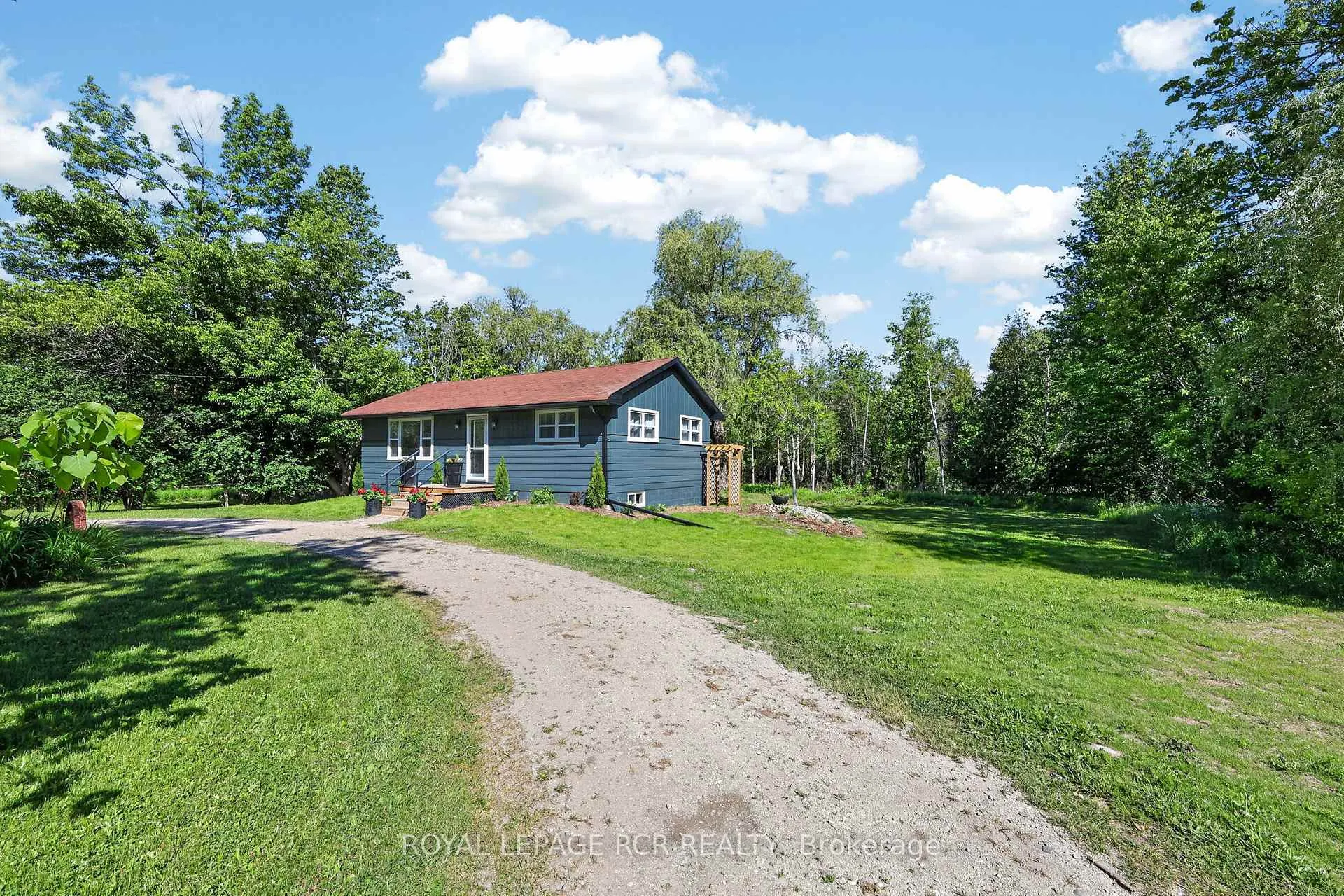 Photo 3 of 308451 Hockley Road, Mono, Rural Mono — HOMEH