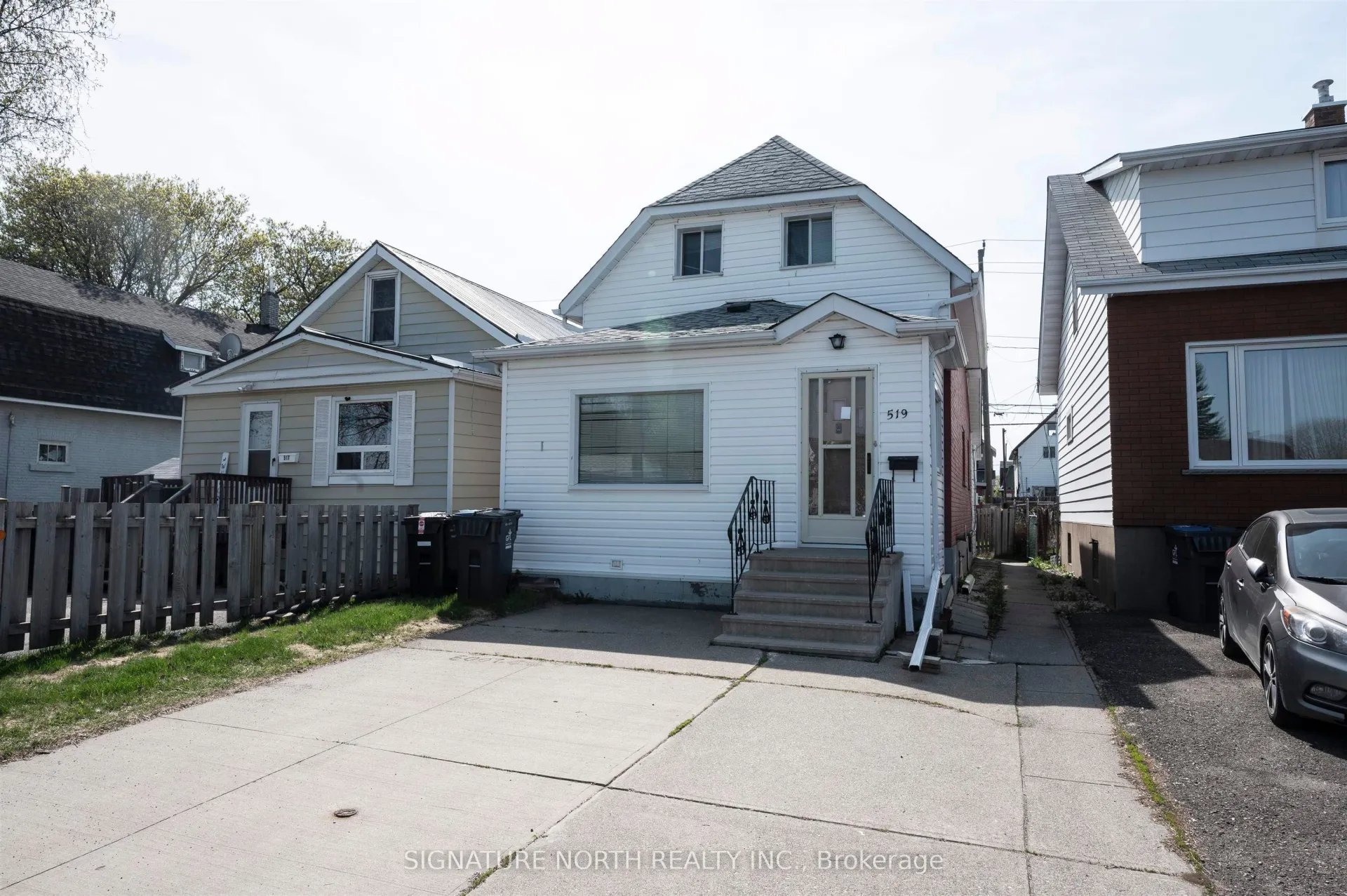 Photo 3 of 519 Prince Arthur Boulevard, Thunder Bay, East End — HOMEH