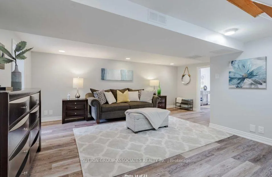 Photo 3 of Unit lower, 33 Hagar Avenue, Toronto, Junction Area — HOMEH