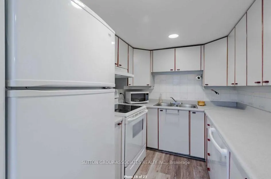 Photo 6 of Unit lower, 33 Hagar Avenue, Toronto, Junction Area — HOMEH