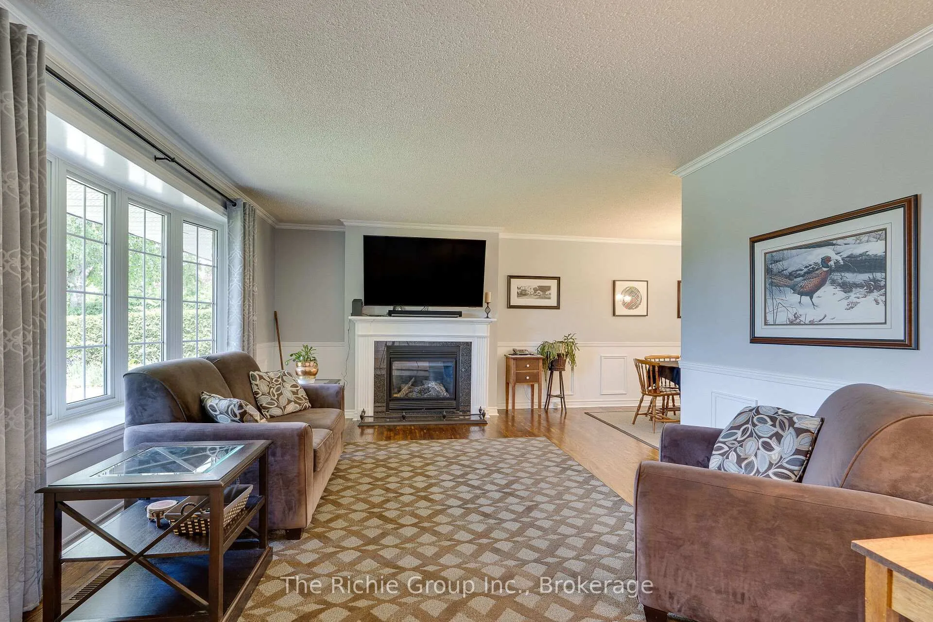 Photo 5 of 34 Hilltop Drive, Caledon, Caledon East — HOMEH