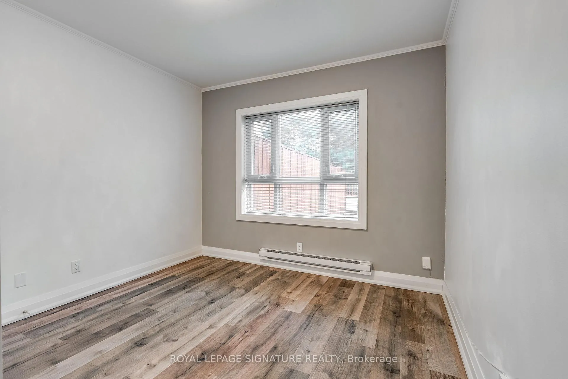 Photo 8 of Unit 2, 421 Danforth Avenue, Toronto, North Riverdale — HOMEH
