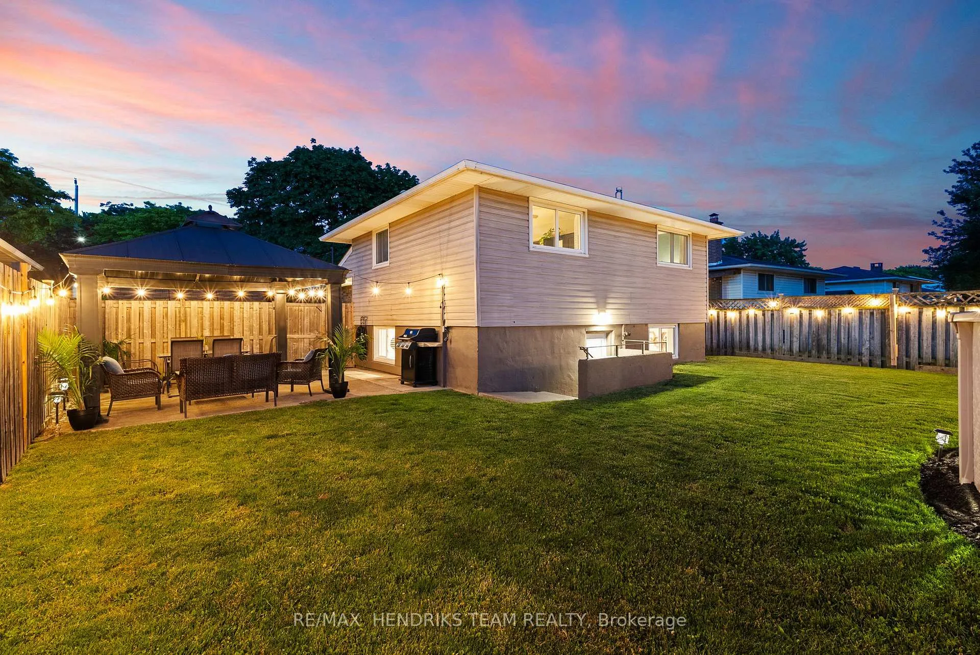 Photo 36 of 111 Meredith Drive, St. Catharines, Carlton/Bunting — HOMEH
