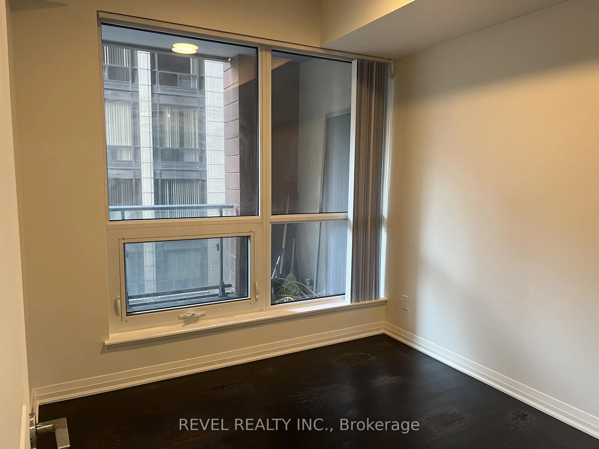 Photo 14 of Unit 405, 8 Mercer Street, Toronto, Waterfront Communities — HOMEH
