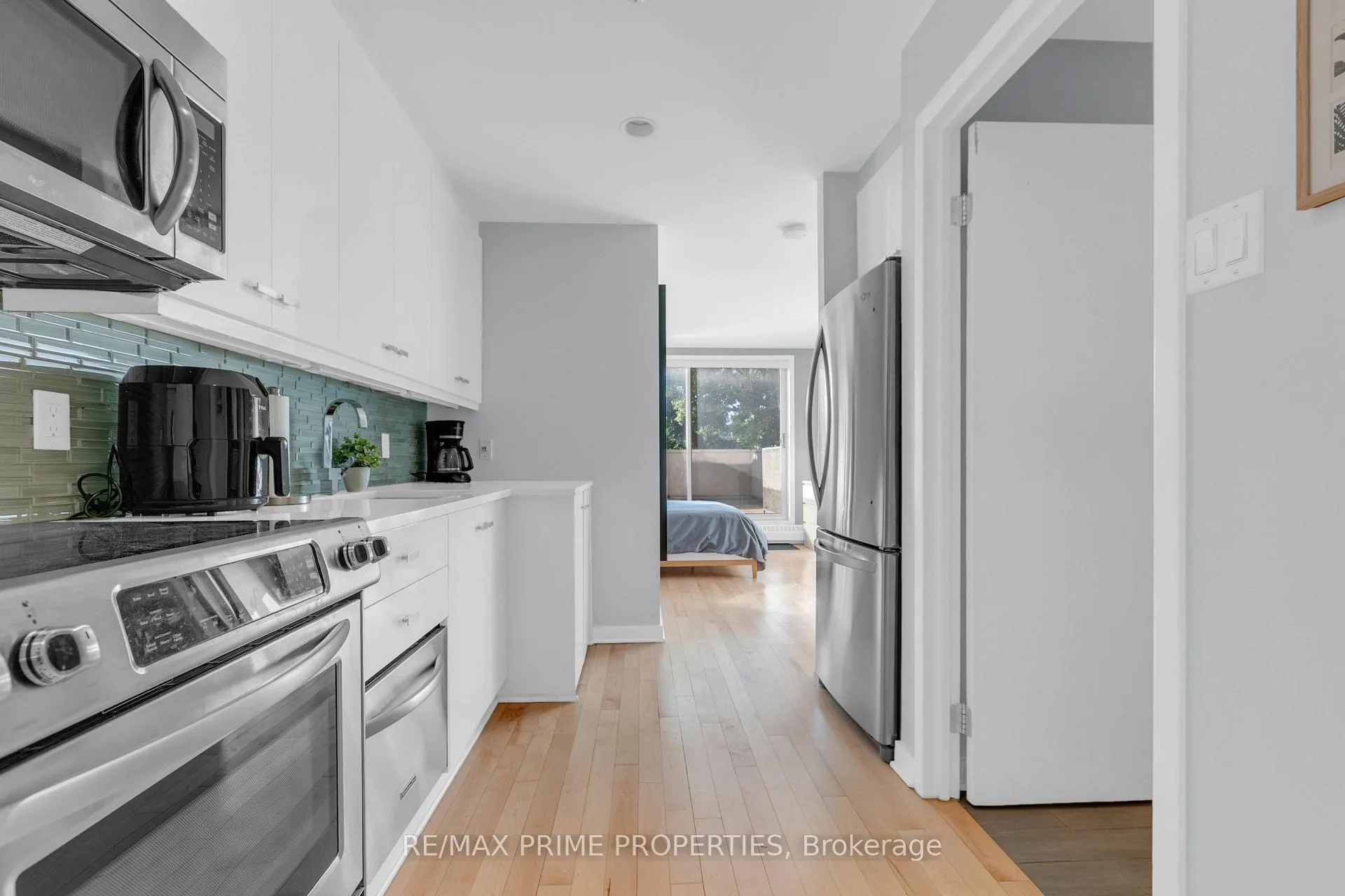 Photo 2 of Unit 10, 202 St Patrick Street, Ottawa, Lower Town/Byward Market — HOMEH