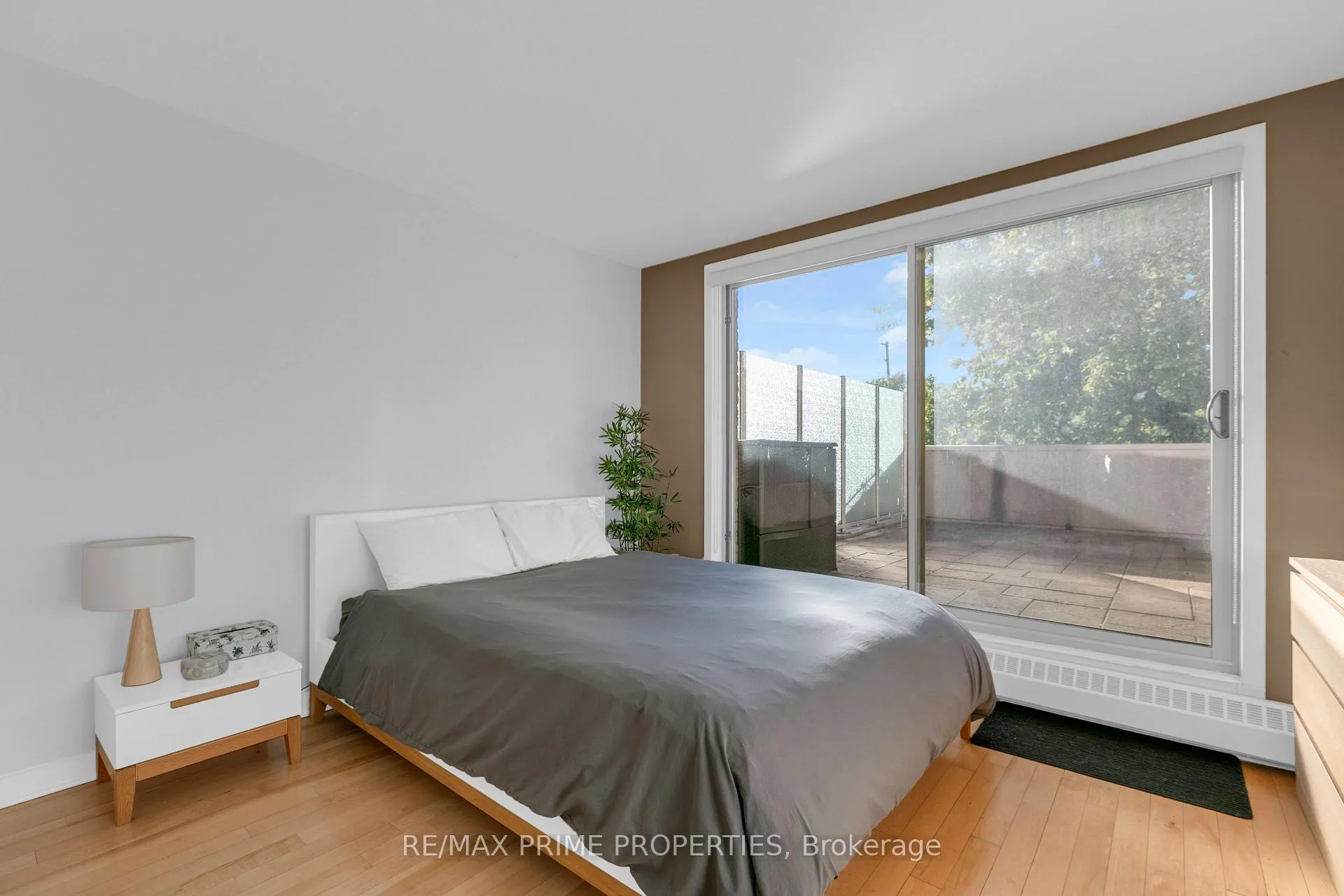 Photo 13 of Unit 10, 202 St Patrick Street, Ottawa, Lower Town/Byward Market — HOMEH