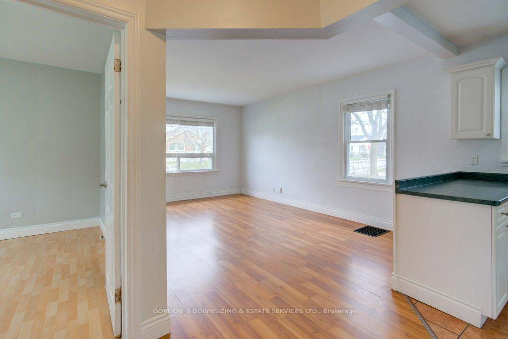 Photo 14 of 77 Emily Street, Belleville, Belleville Ward — HOMEH