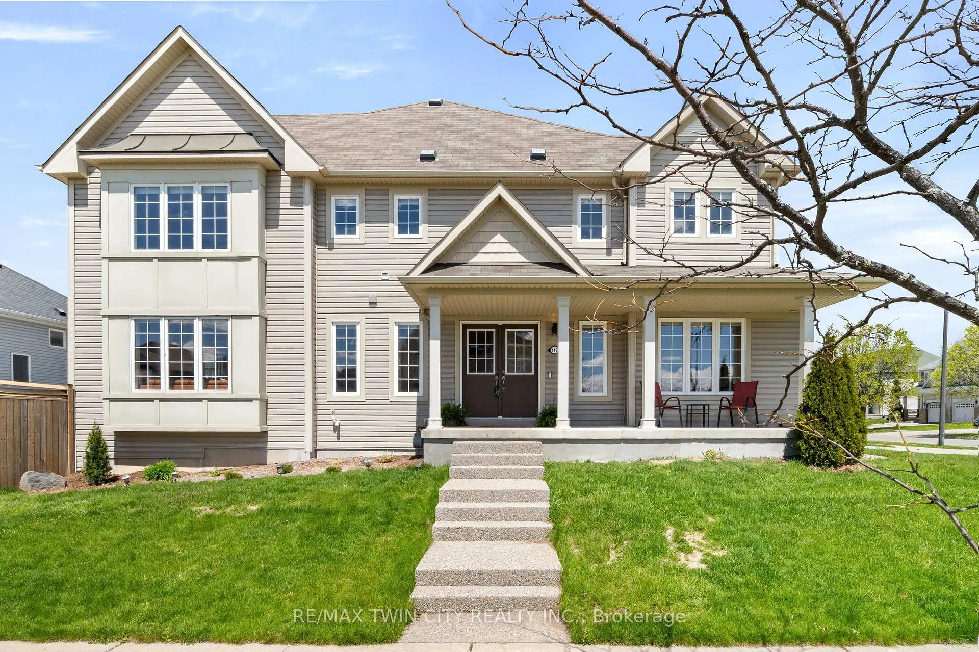Photo 1 of 148 Norwich Road, Woolwich, Breslau — HOMEH