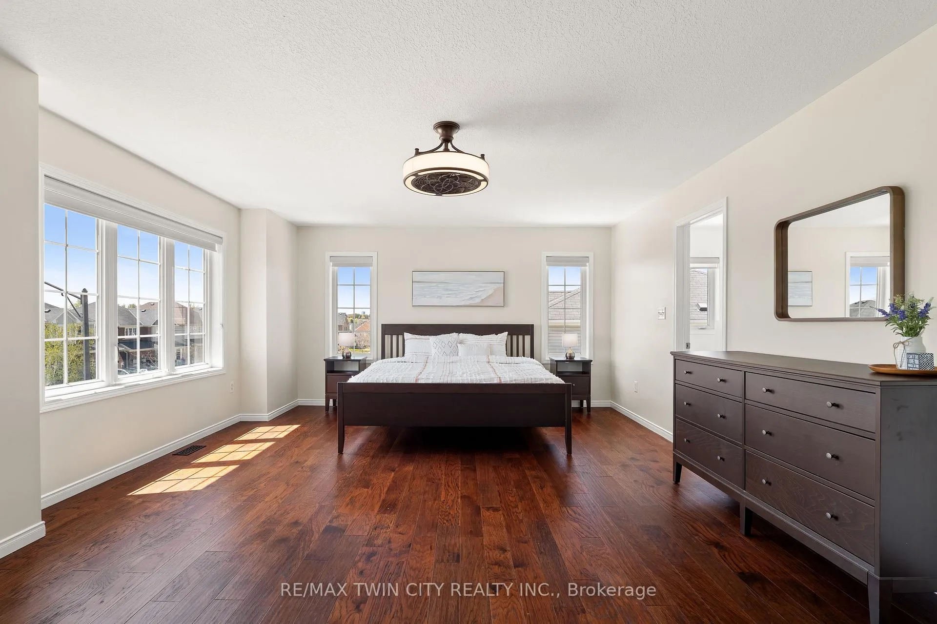 Photo 19 of 148 Norwich Road, Woolwich, Breslau — HOMEH