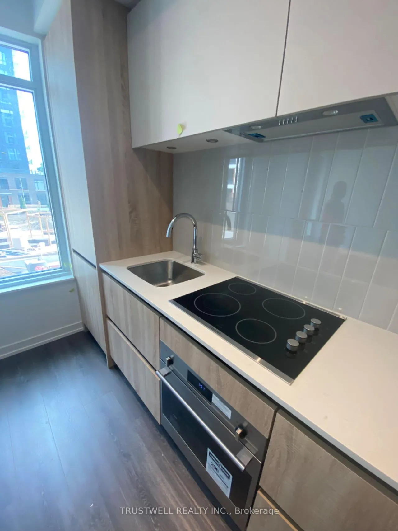 Photo 5 of Unit C206, 8 Beverley Glen Boulevard, Vaughan, Beverley Glen — HOMEH
