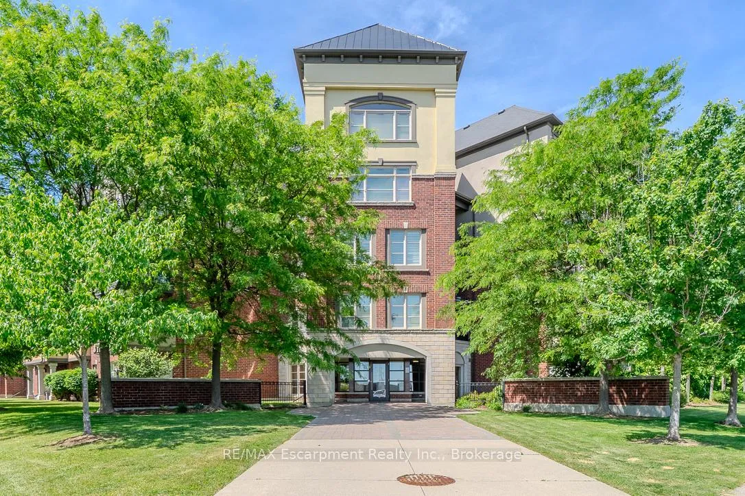 Front of Unit 226, 3070 Rotary Way