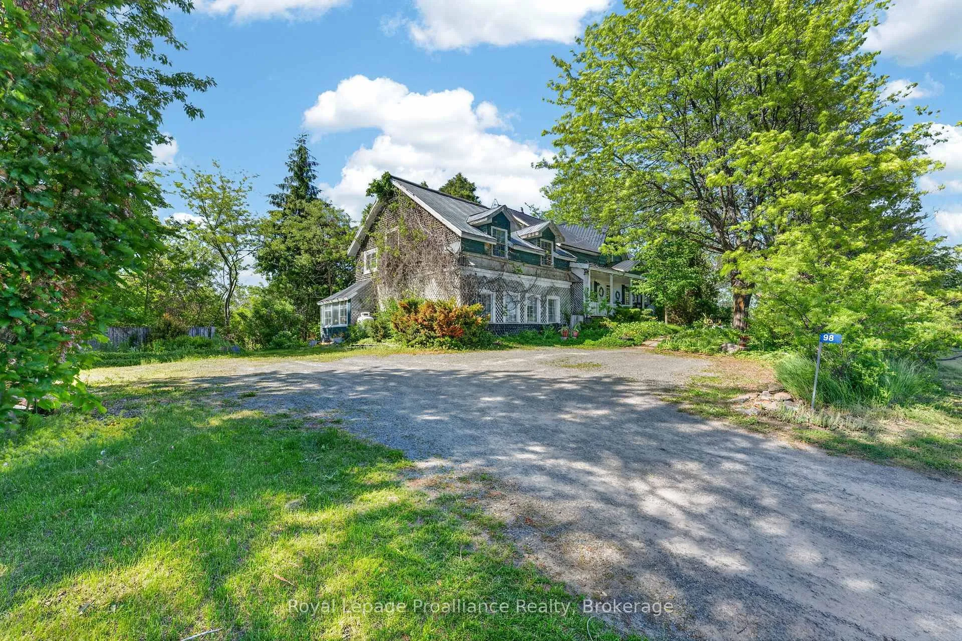 Photo 1 of 98 Frankford Road, Quinte West, Sidney Ward — HOMEH