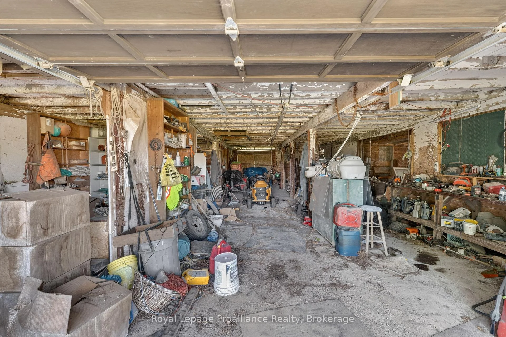 Photo 22 of 98 Frankford Road, Quinte West, Sidney Ward — HOMEH