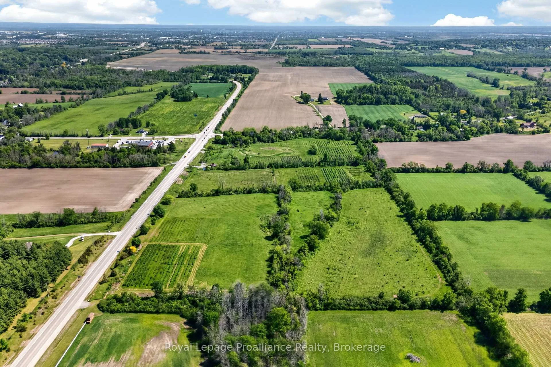 Photo 31 of 98 Frankford Road, Quinte West, Sidney Ward — HOMEH