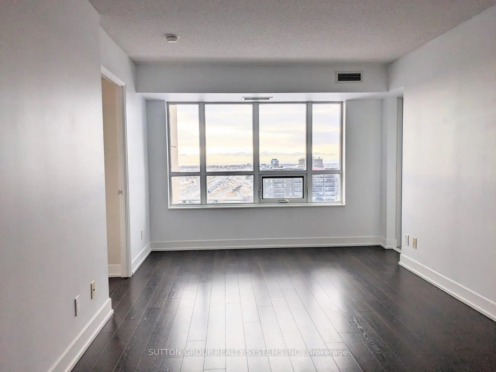 Photo 8 of Unit 1728, 2 Eva Road, Etobicoke, Etobicoke West Mall — HOMEH