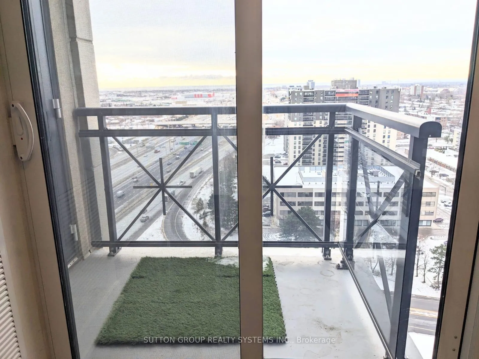 Photo 23 of Unit 1728, 2 Eva Road, Etobicoke, Etobicoke West Mall — HOMEH