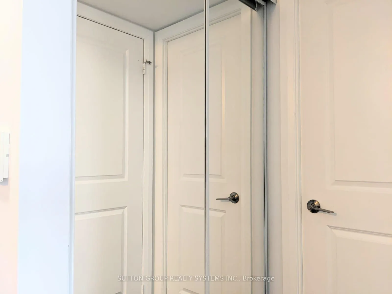 Photo 24 of Unit 1728, 2 Eva Road, Etobicoke, Etobicoke West Mall — HOMEH