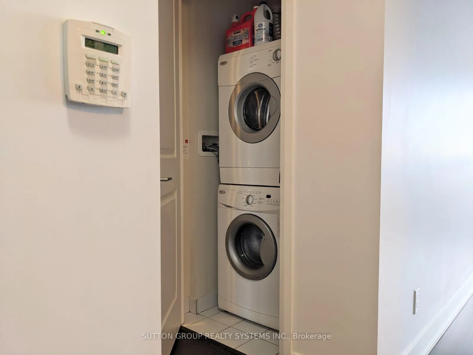 Photo 25 of Unit 1728, 2 Eva Road, Etobicoke, Etobicoke West Mall — HOMEH