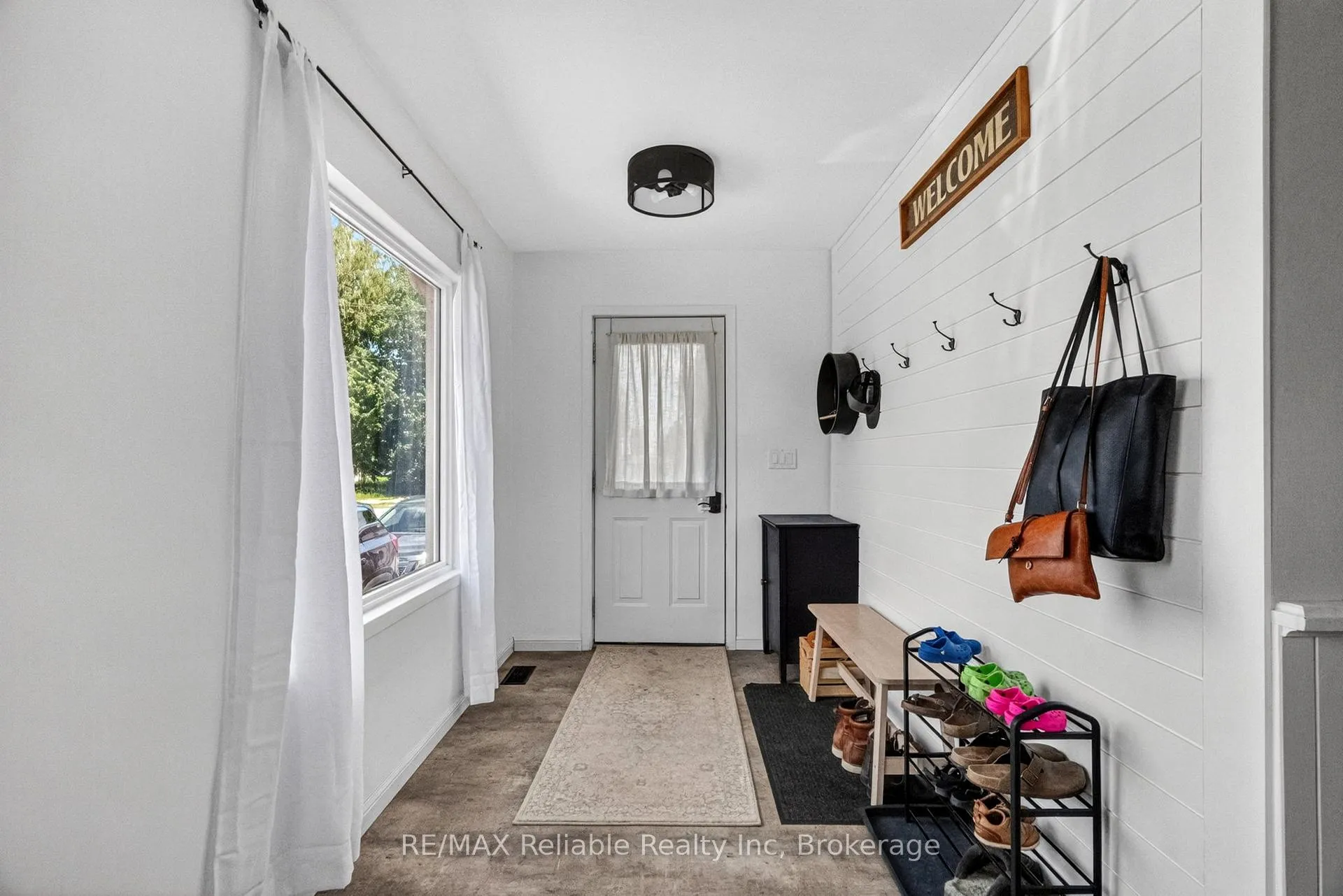 Photo 7 of 81539 North Line, Huron East, McKillop — HOMEH