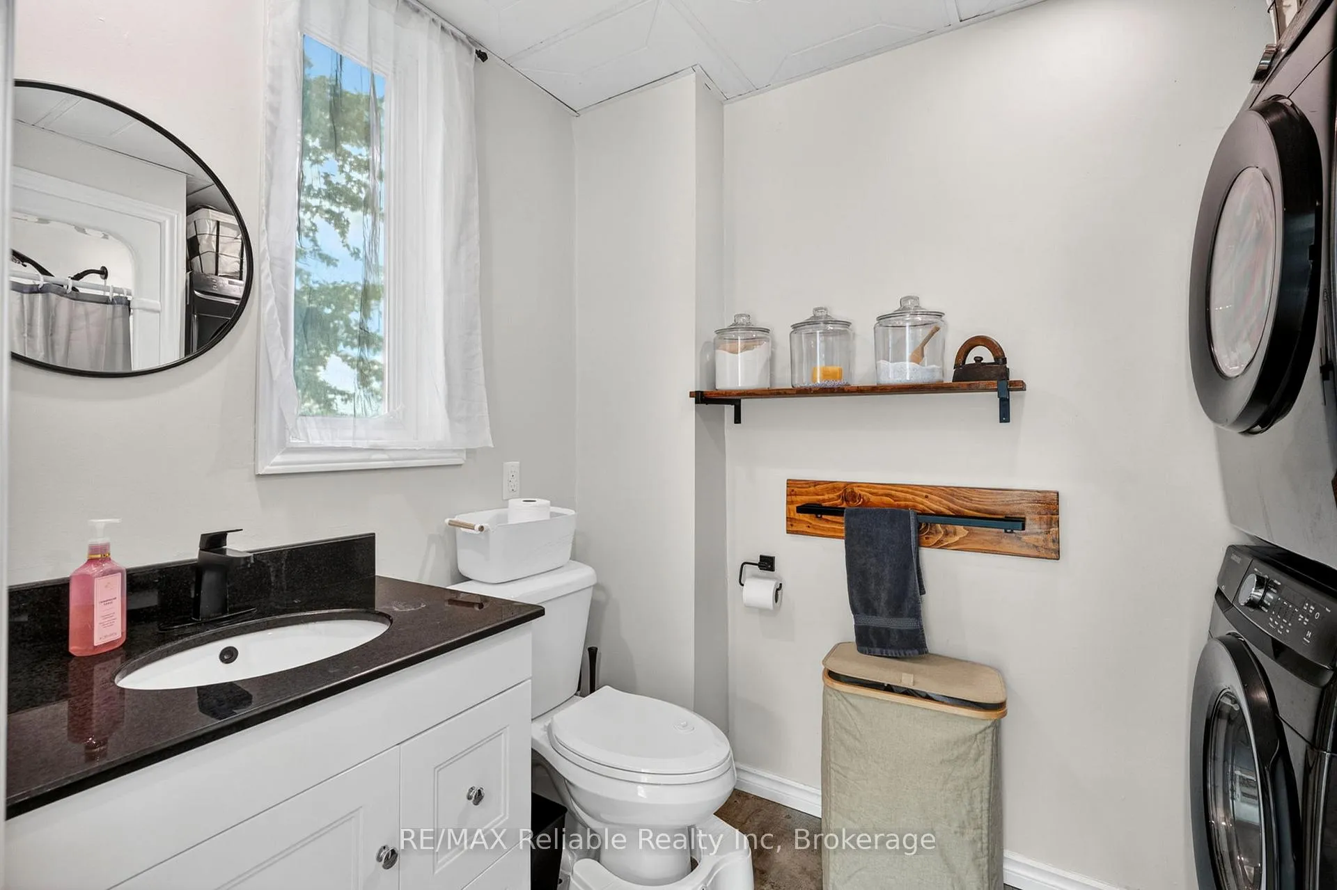 Photo 21 of 81539 North Line, Huron East, McKillop — HOMEH