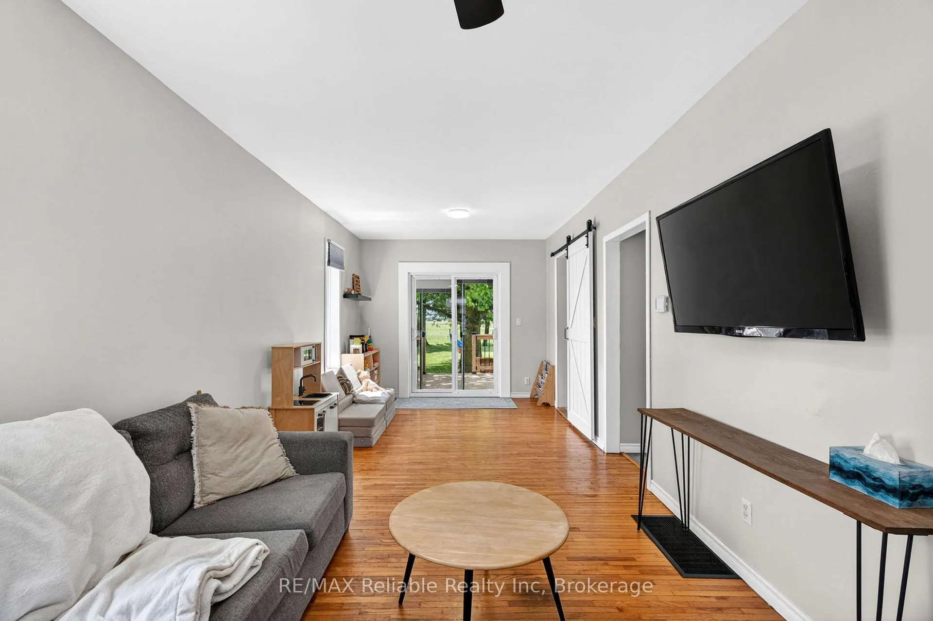 Photo 23 of 81539 North Line, Huron East, McKillop — HOMEH