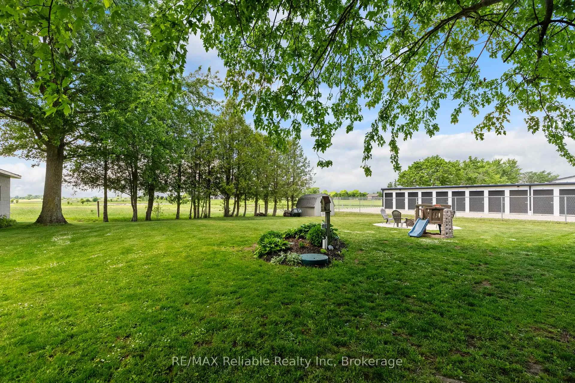 Photo 39 of 81539 North Line, Huron East, McKillop — HOMEH